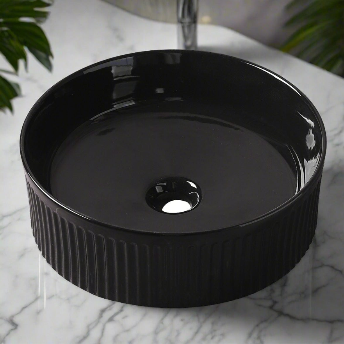 Round Groove Fluted Gloss Black 370x370x130mm (Model BAG41)